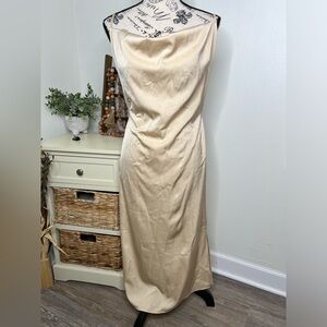 Brand New - Karina Style Le Dairies - The Drop Dress